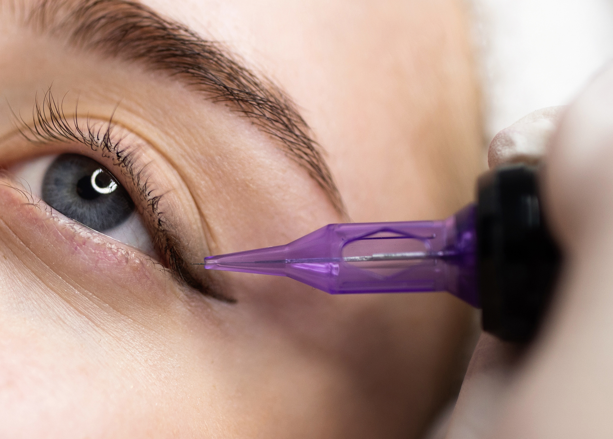 mastering lash liners hyperrealistic cosmetic tattoos