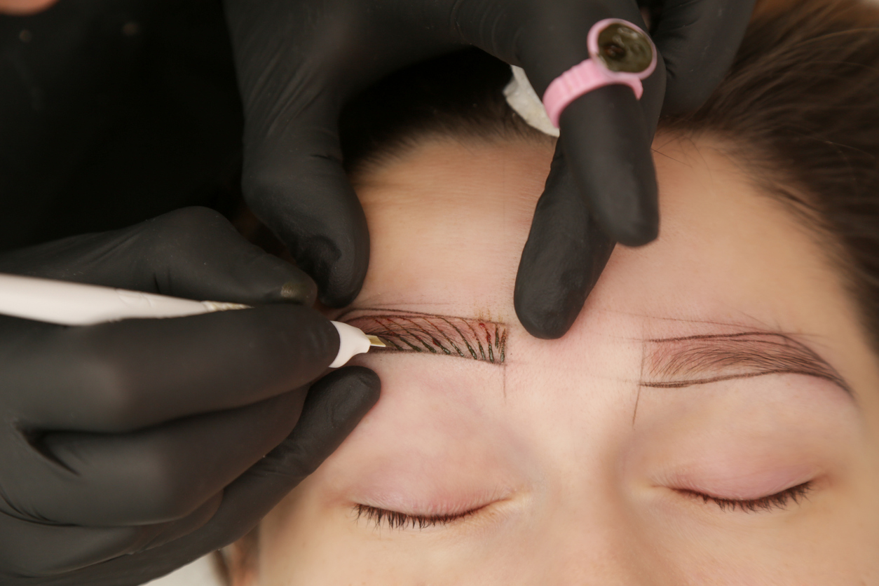 Microblading vs Ombre Shading